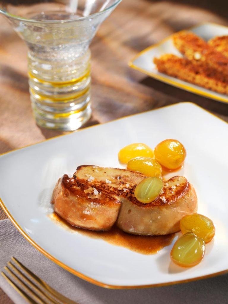 Logis Hotel - Restaurant Maison Claude Darroze Langon  Ngoại thất bức ảnh